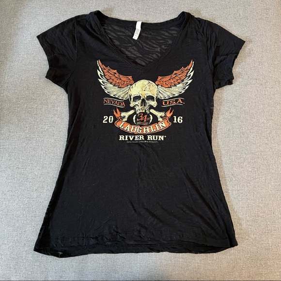 Tops - Woman’s Laughlin River Run shirt large